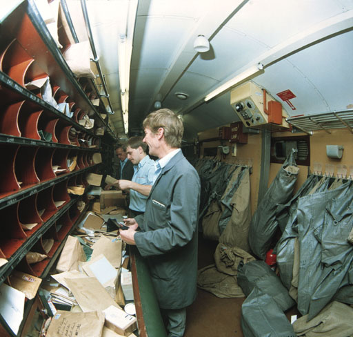 Sorting mail on the TPO, Newcastle to St Pancras, 1987. © National Railway Museum / SSPL.