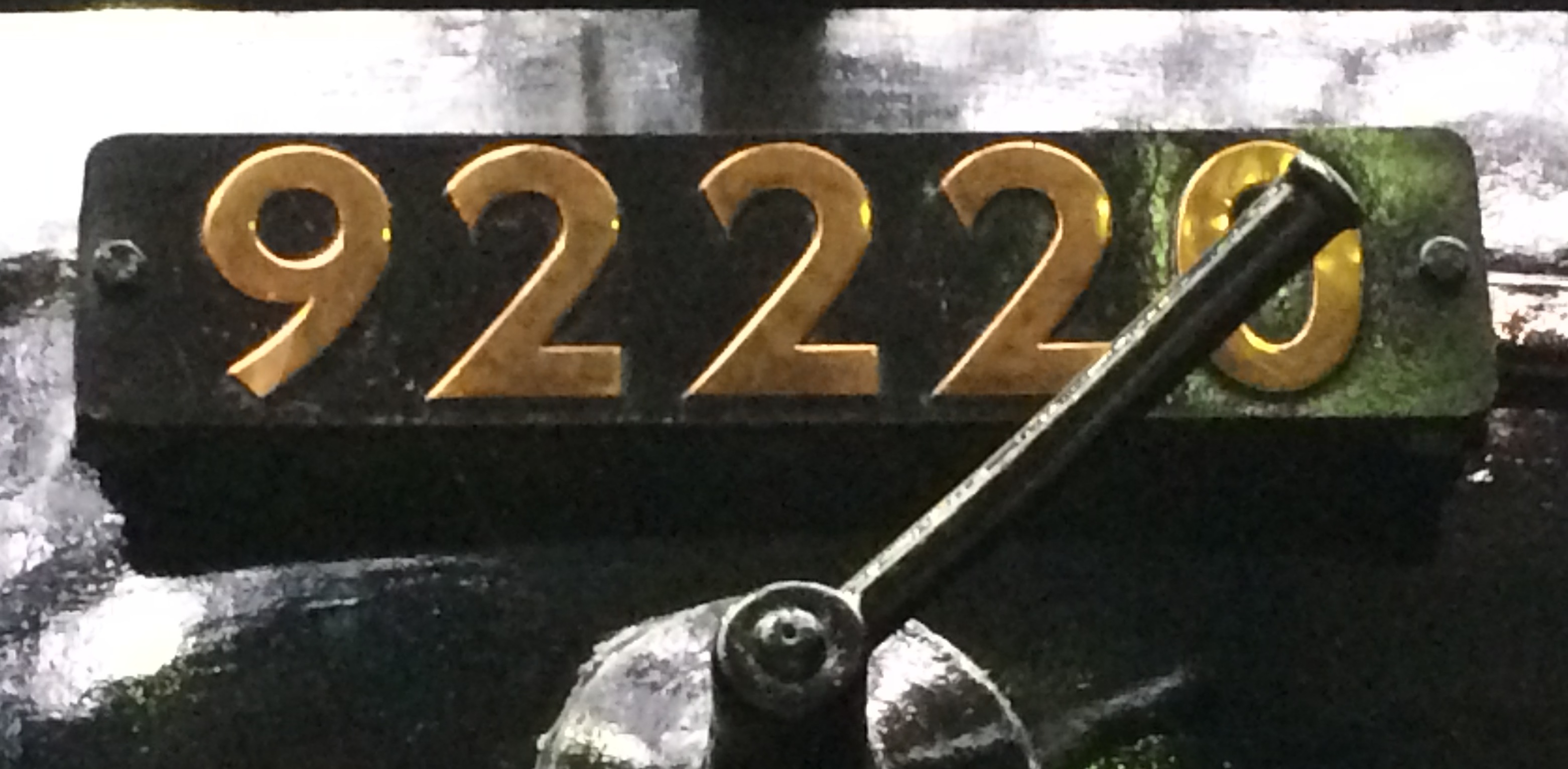 The smokebox door plate from British Railways, 9F class 2-10-0 No 92220 ‘Evening Star’, (1975-7024)