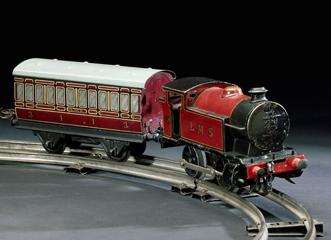Though the first train sets sold in the UK were manufactured in Germany, by the 1930s Hornby had created a successful range of tinplate toy trains in its own right. This example, an O gauge clockwork model, is from 1939. NRM Image No. 10433131 
