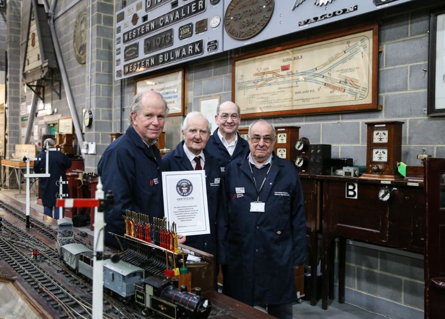 The volunteers in our signalling school