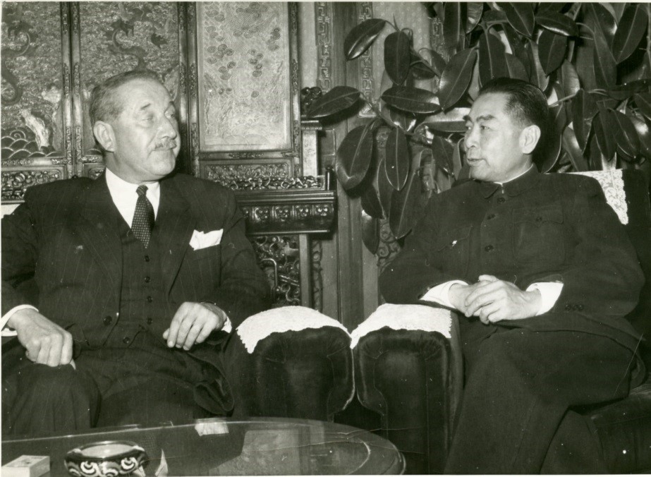 Kenneth Cantlie with China’s Premier Zhou Enlai