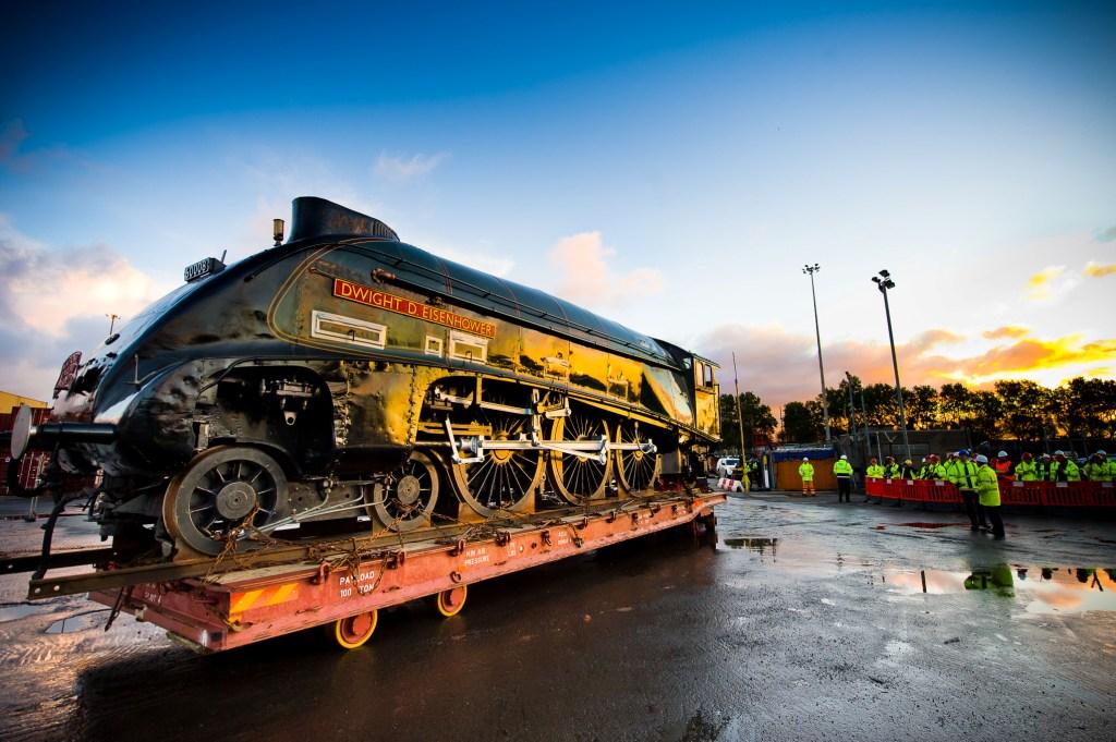 Dwight arrives at Liverpool Docks © National Railway Museum / Ant Clausen