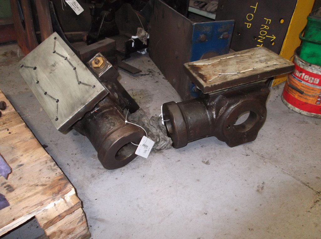 The middle and left hand crossheads. The middle has just been removed