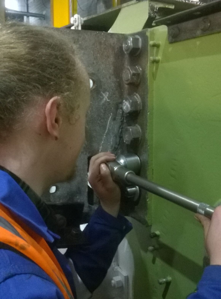 Tom Crone machined and fitted new bolts to the vacuum clutch stretcher. The top and lower two are new and have been produced to be a match to the original three that remain in place