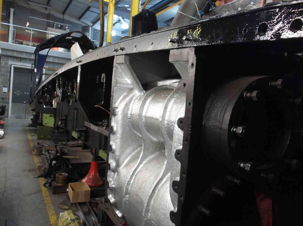 New footplating studs