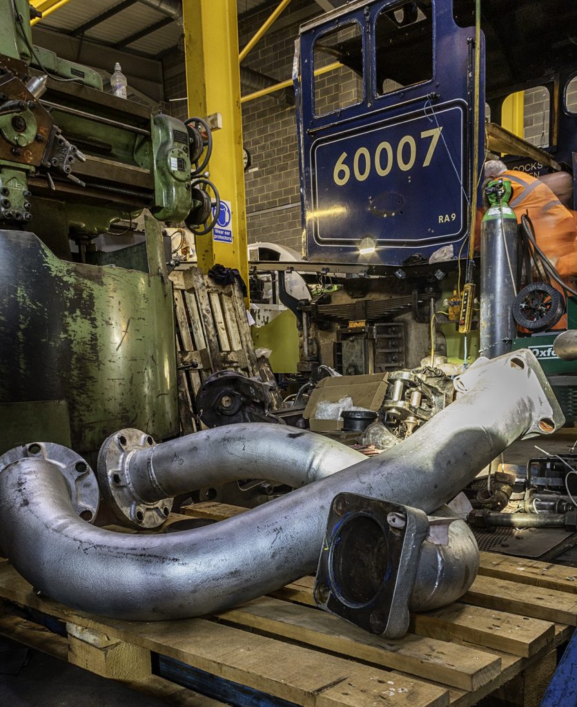 The steel steam pipes