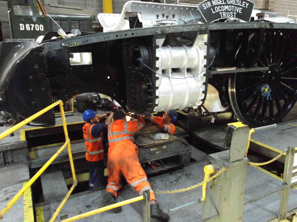 Positioning the frames