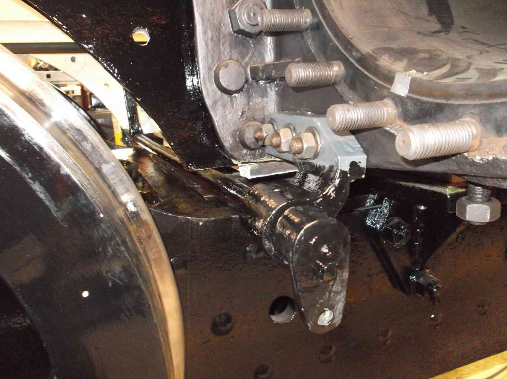 The outside draincock cross shaft